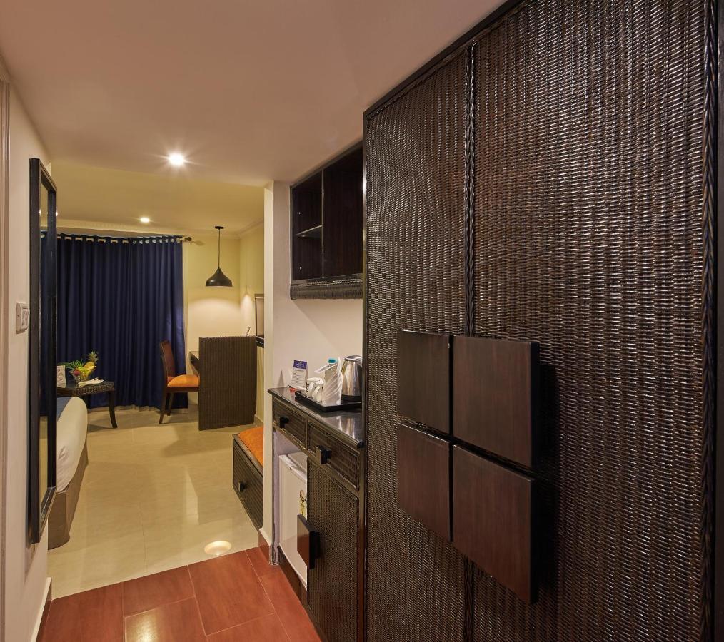Tulip Inn Koramangala Bangalore Exterior photo