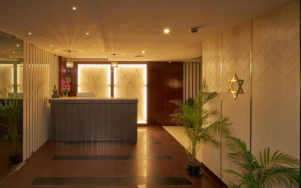Tulip Inn Koramangala Bangalore Exterior photo