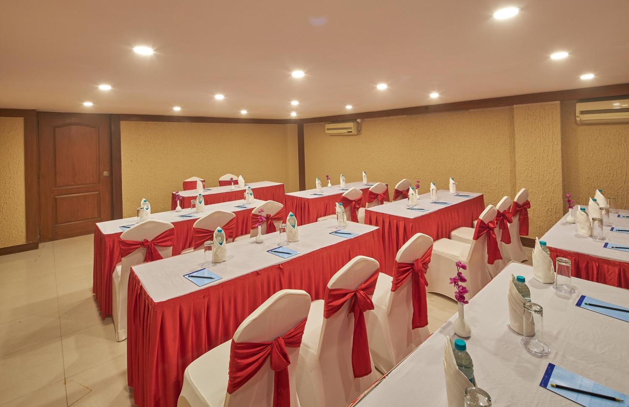 Tulip Inn Koramangala Bangalore Exterior photo